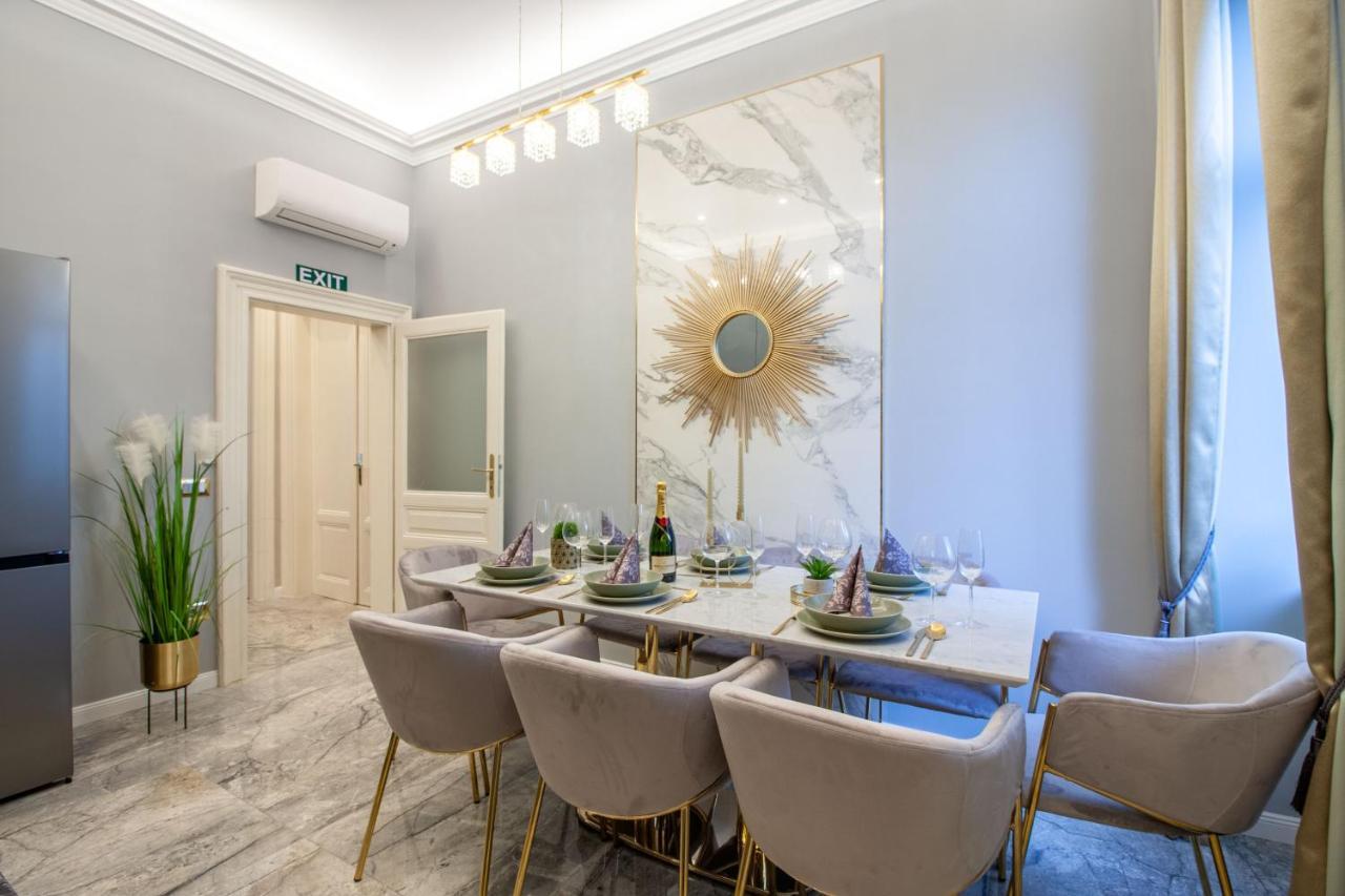 Superb Arena View Apartment พูลา ภายนอก รูปภาพ